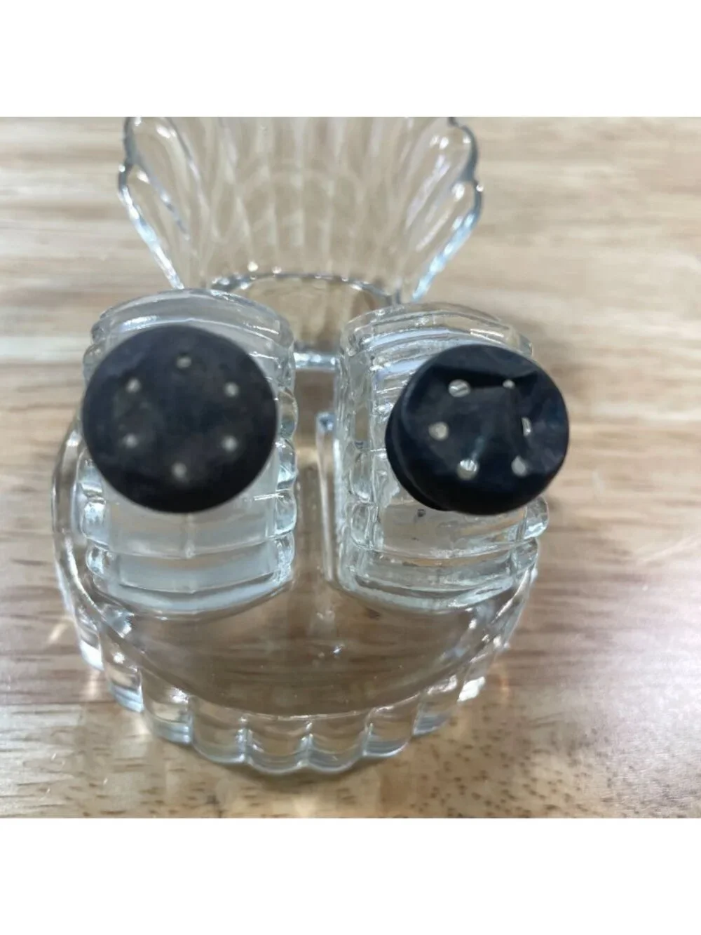 Vintage Mini Art Deco Clear Glass Salt and Pepper Shakers with Seashell Holder